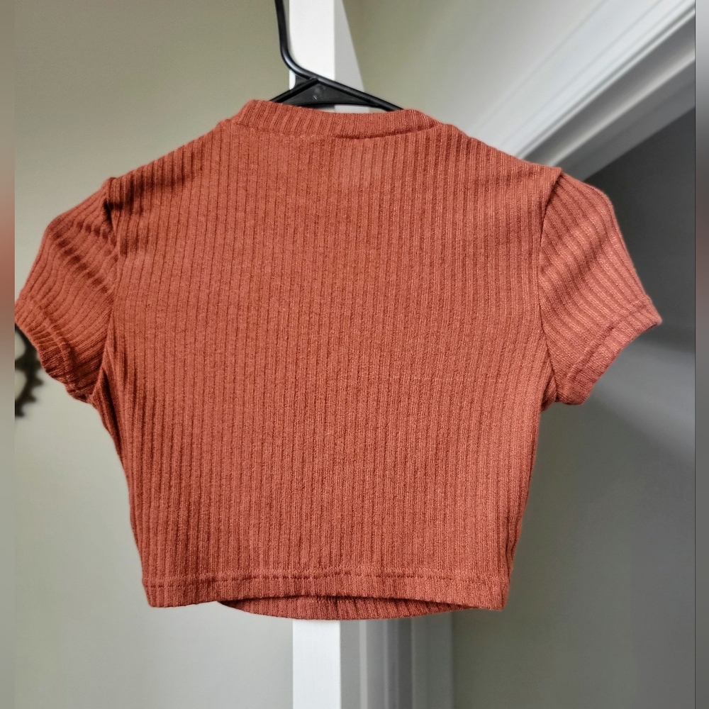 Solid Ribbed Knit tee brown - Picture 4 of 4